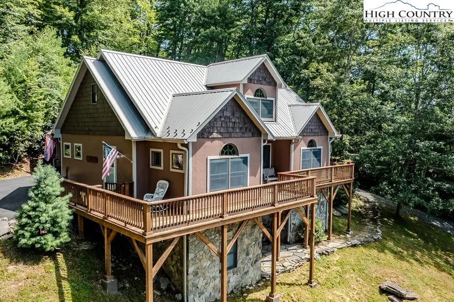 372 Coffey Ridge, Blowing Rock, NC 28605 - Image #2