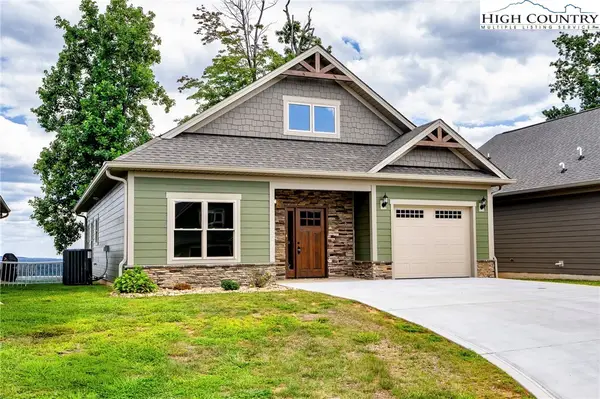 1387 River Club Ridge, Lenoir, NC 28645