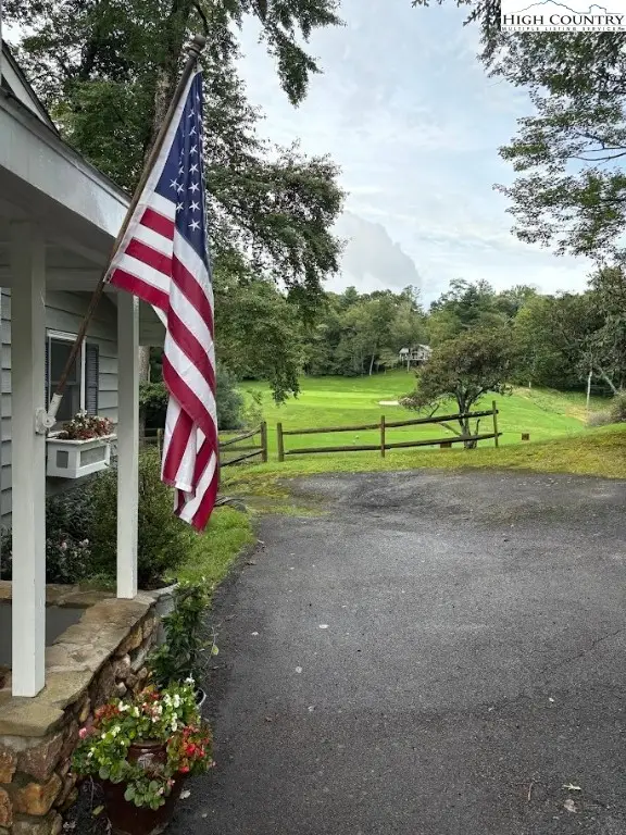 638 Ridge Road, Roaring Gap, NC 28668 - Image #3