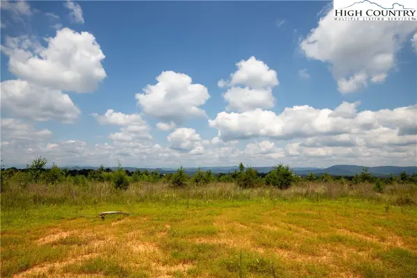 TBD Hickory Boulevard, Lenoir, NC 28645