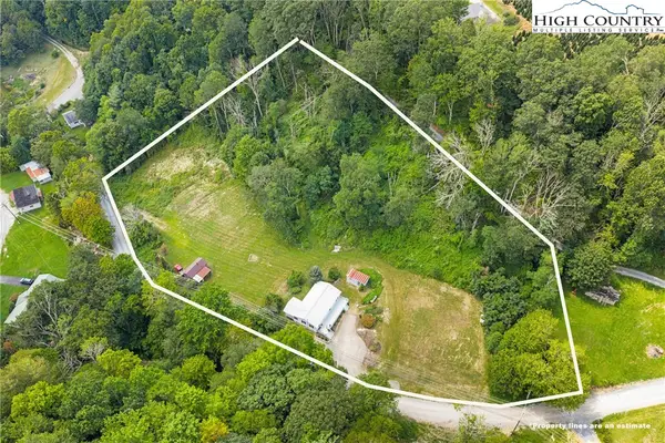 261 Tumbling Brook Drive, Banner Elk, NC 28604