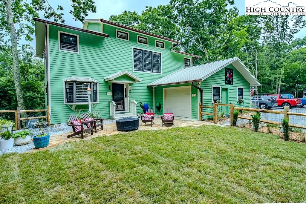 710 Pine Ridge Road, Beech Mountain, NC 28604 - Image #1