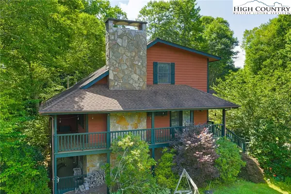 277 Country Lane, Newland, NC 28657