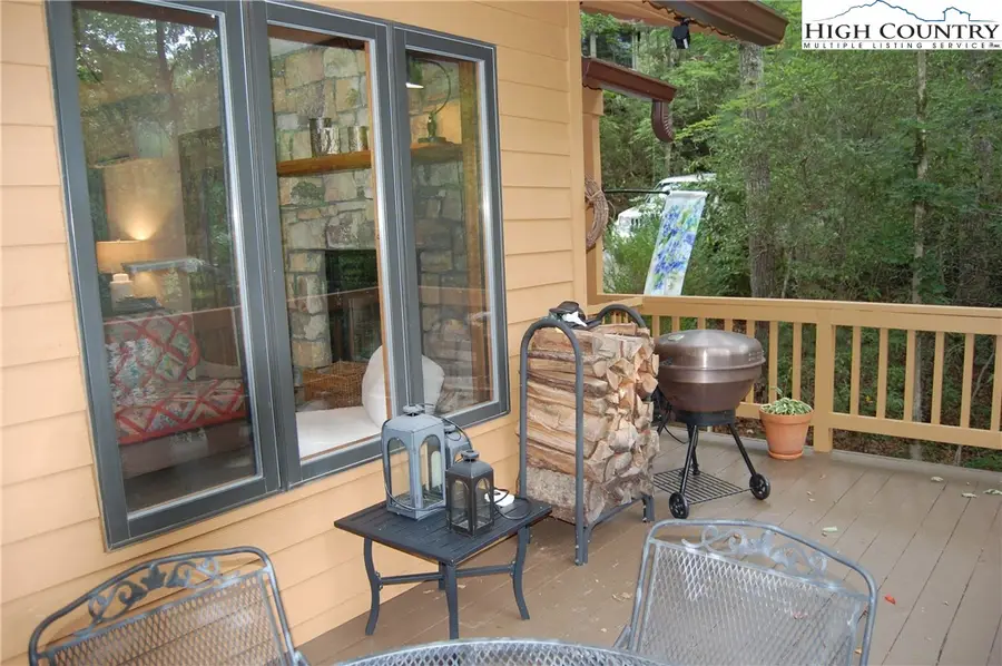 25 Poke Road, Newland, NC 28657 - Image #3