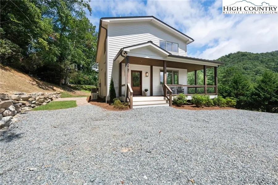 2181 Broadstone Road, Banner Elk, NC 28604 - Image #2