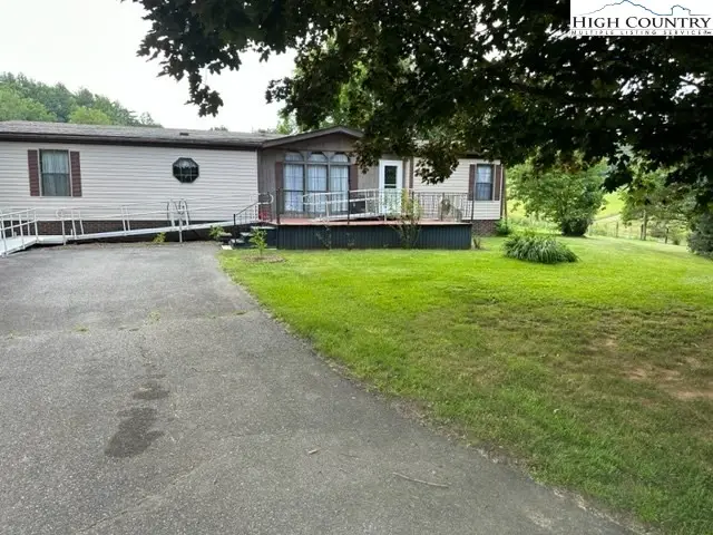 32 Stoneacres Lane, Independence, VA 24348 - Image #2