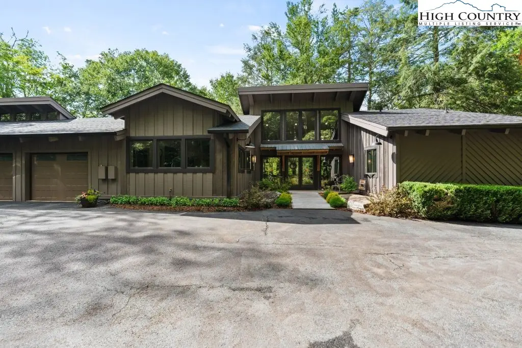 1325 Golf Course Road, Linville, NC 28646 - Image #1