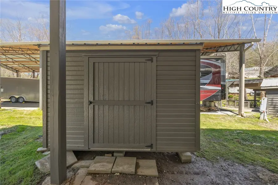 195 Finch Way, West Jefferson, NC 28694 - Image #3