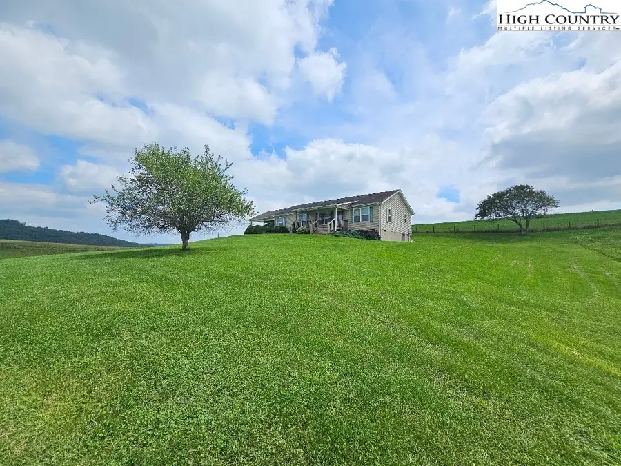 459 Edwards Rd, Ennice, NC 28623 - Image #3