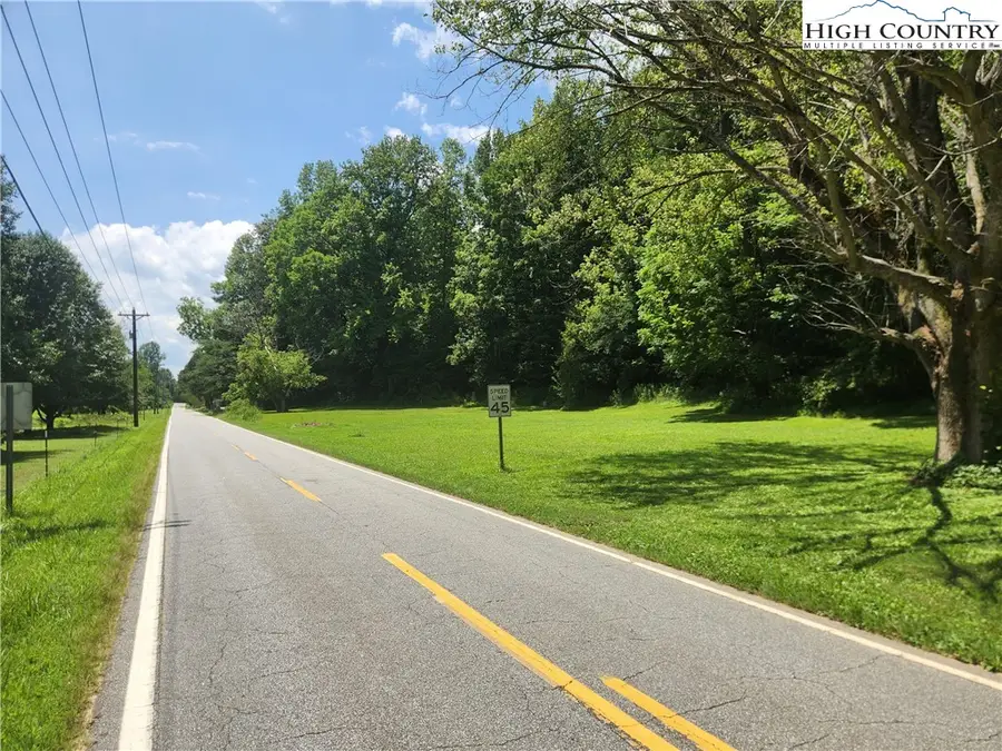 2003 Zacks Fork Road, Lenoir, NC 28645 - #3