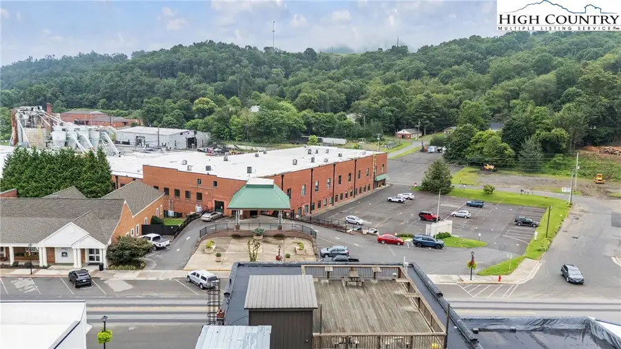 201 Jefferson Station Place #201, West Jefferson, NC 28694 - Image #2