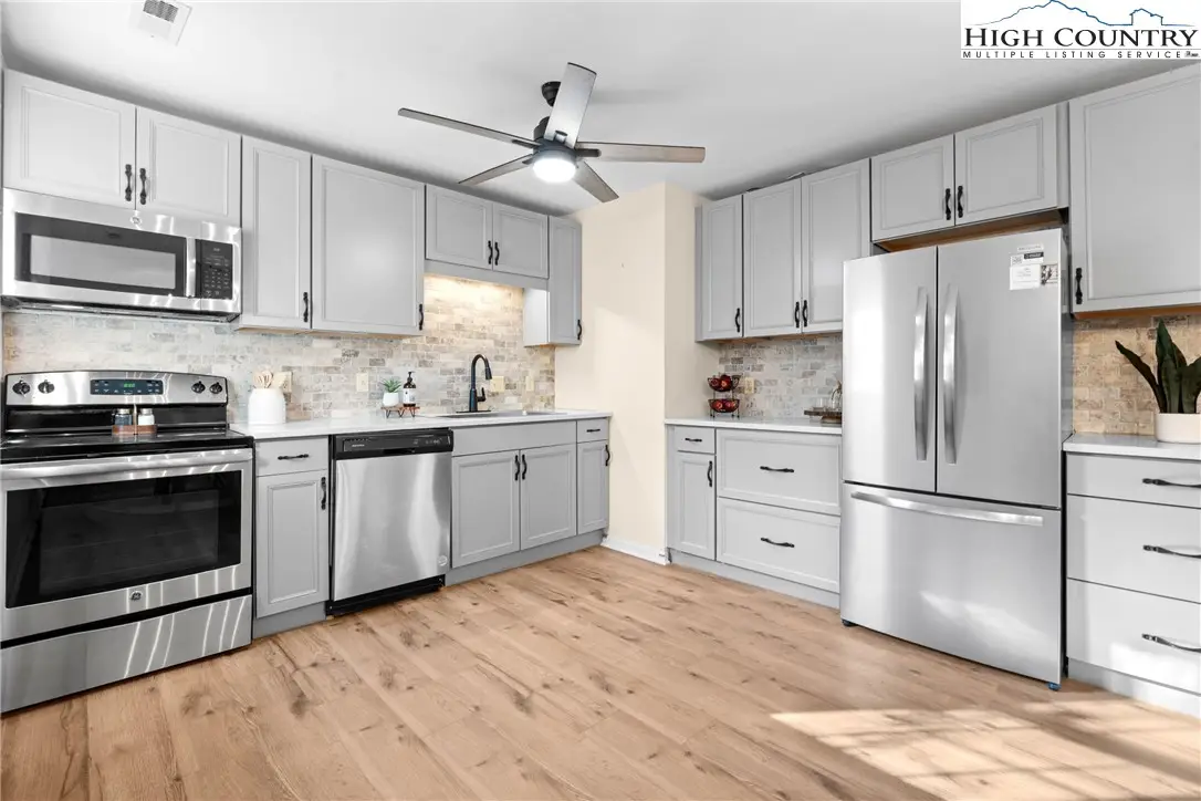 214 Village Green #B-2, Blowing Rock, NC 28605 - Image #1