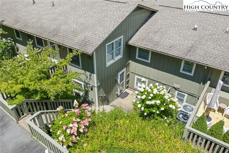 214 Village Green #B-2, Blowing Rock, NC 28605 - Image #2
