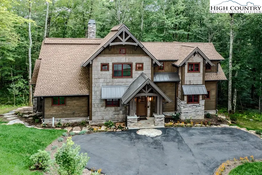 952 Sweetgrass Drive, Blowing Rock, NC 28605 - Image #2