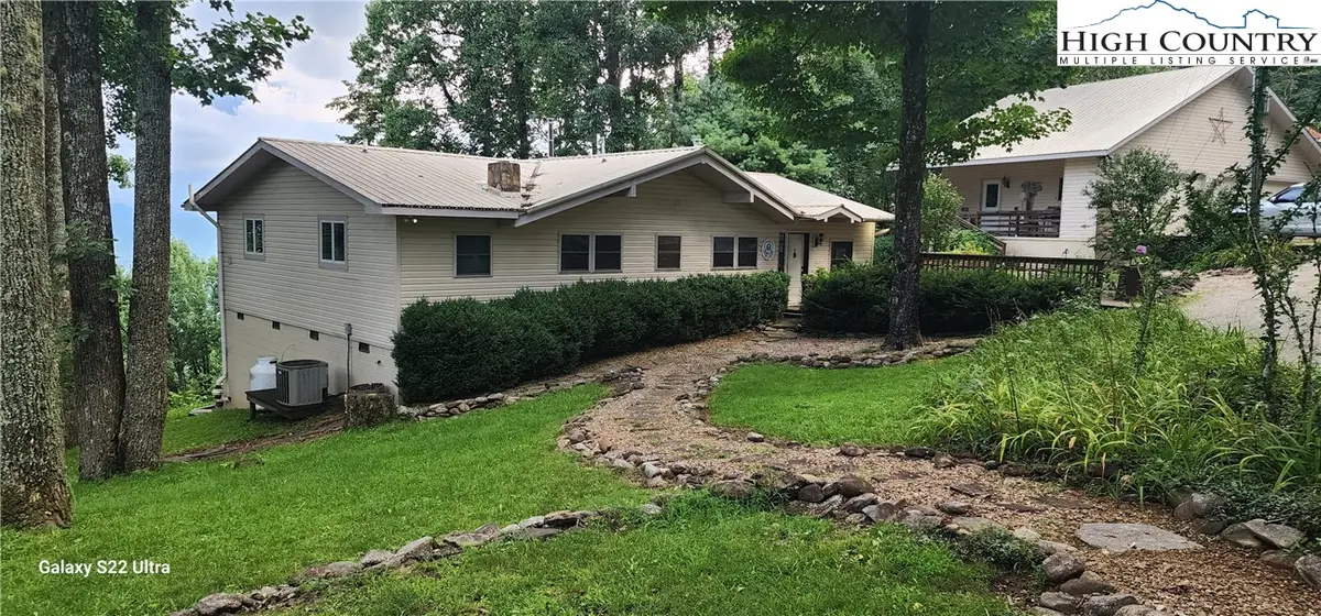 187 Lucerne Strasse Road, Spruce Pine, NC 28777 - Image #1