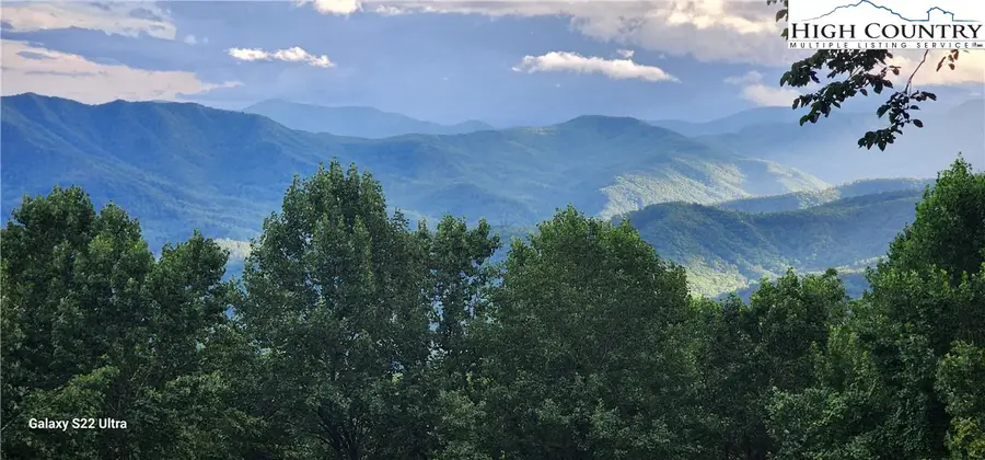 187 Lucerne Strasse Road, Spruce Pine, NC 28777 - Image #2