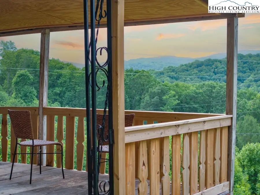 244 Flat Springs Road, Elk Park, NC 28622 - Image #3