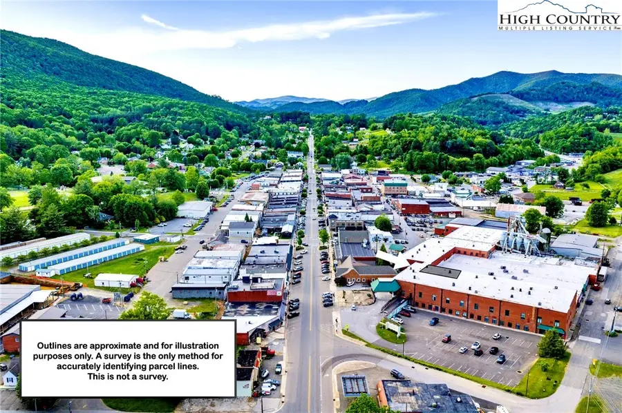 215 S Jefferson Station Place #212, West Jefferson, NC 28694 - Image #3