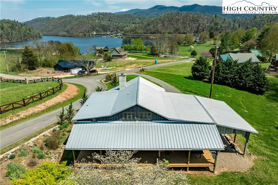 110 N River Lane, Butler, TN 37640 - #2