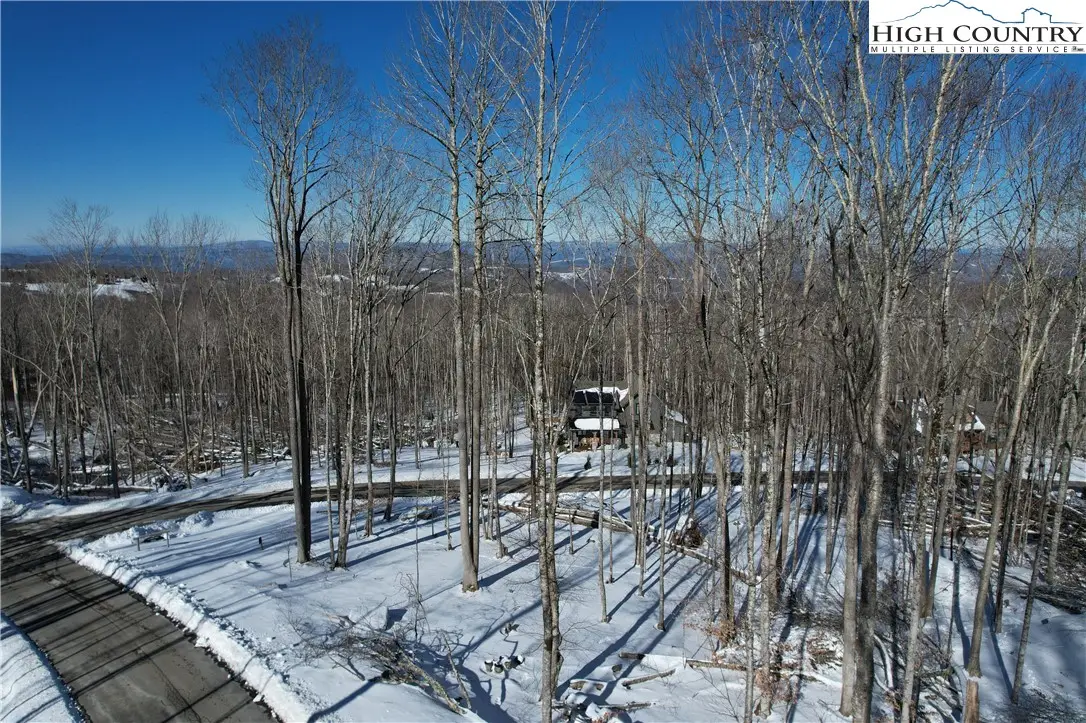 ES-86 Lands End Trail, Banner Elk, NC 28604 - #1