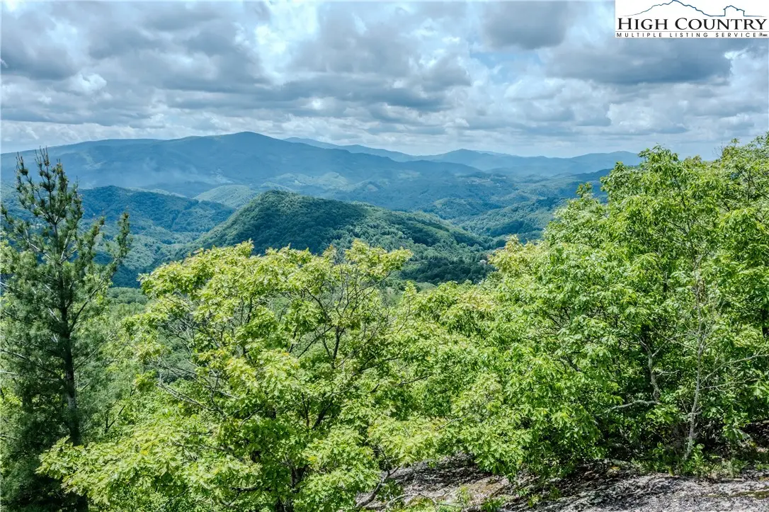 38 Smoke Rise Drive, Banner Elk, NC 28604 - Image #1