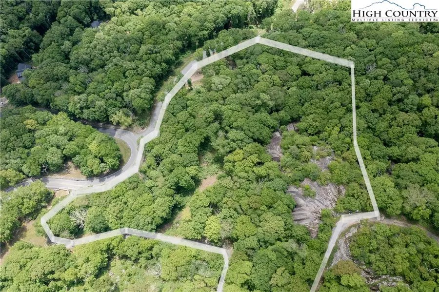 38 Smoke Rise Drive, Banner Elk, NC 28604 - Image #3