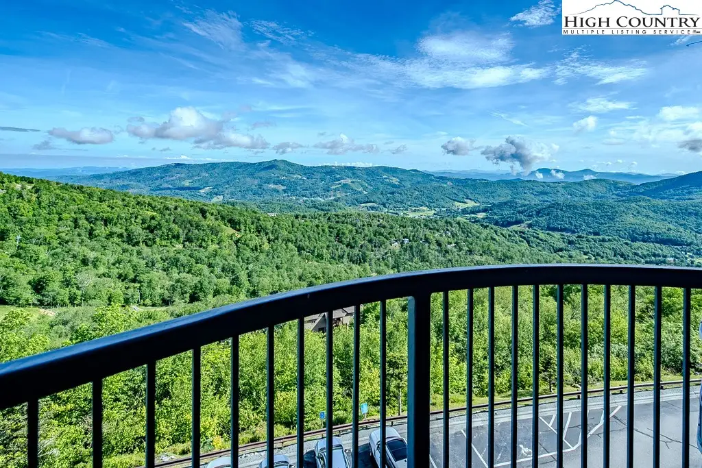 303 Sugar Top Drive #4-3427, Sugar Mountain, NC 28604 - Image #1