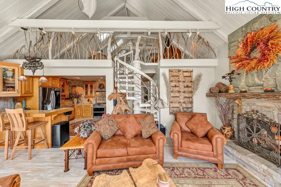 133 Wild Apple Drive, Blowing Rock, NC 28605 - Image #2