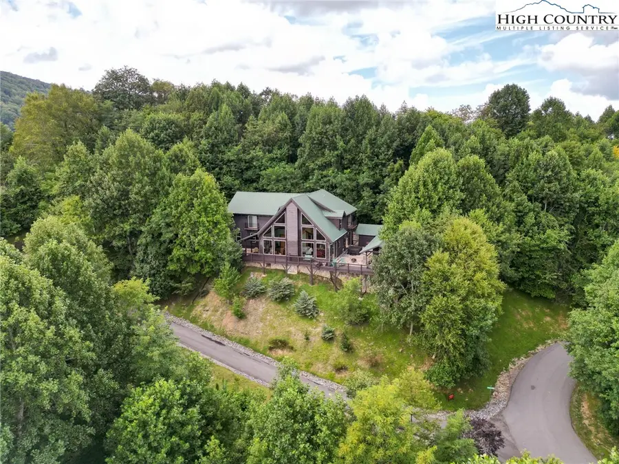 150 Tuscany Ridge Ridge, Sugar Grove, NC 28679 - Image #2