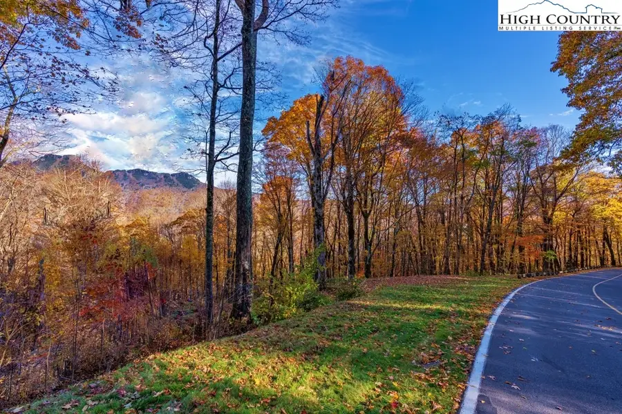 117 Ridge Drive, Linville, NC 28646 - Image #2