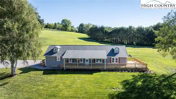 101 Beau Rivage Drive, Crumpler, NC 28617