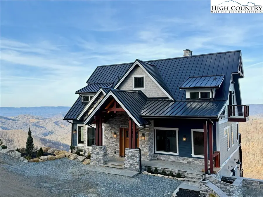 132 Sun Peaks Trail, Beech Mountain, NC 28604 - Image #2