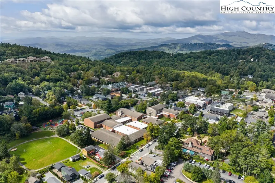 257 Sunset Drive, Blowing Rock, NC 28605 - Image #3