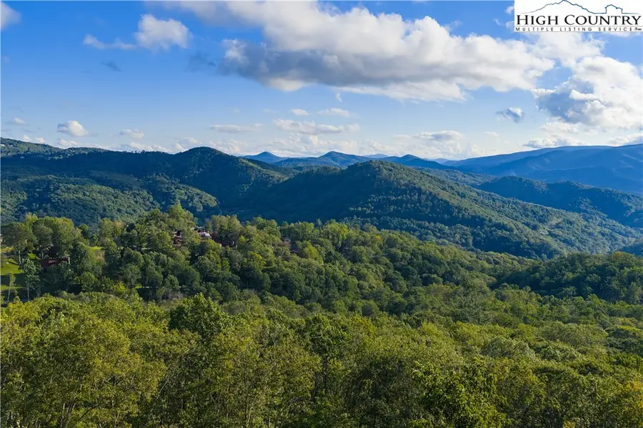 C52 Firefly Cove, Banner Elk, NC 28604 - Image #3