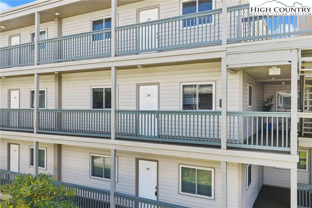 301 Pinnacle Inn Road #3207, Beech Mountain, NC 28604 - Image #1