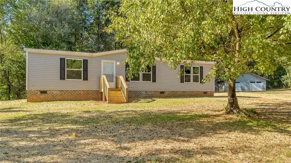 324 Center Lane, Thurmond, NC 28683