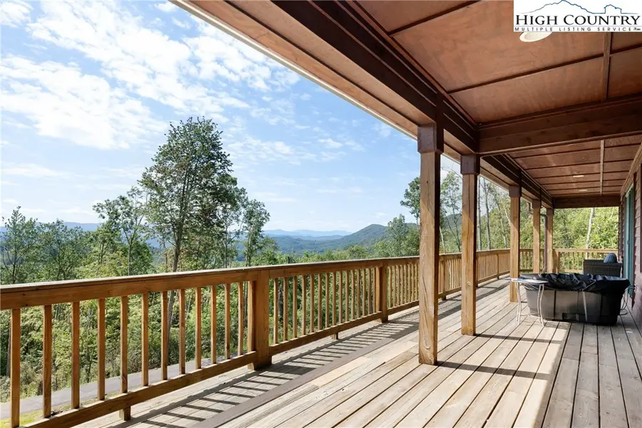 342 Locust Gap Road, Vilas, NC 28692 - Image #2