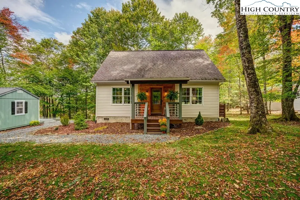607 Charter Hills Road, Beech Mountain, NC 28604 - Image #1