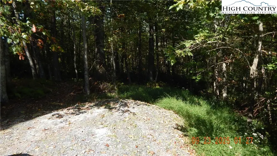 000 Glen View Road, Boone, NC 28607 - Image #2