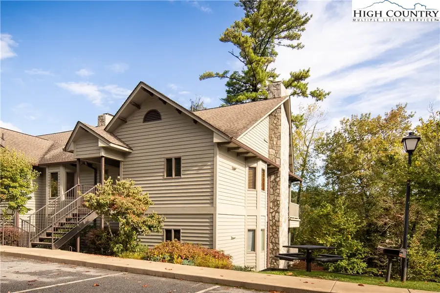 491 Waterside Drive #Adirondack 6, Blowing Rock, NC 28605 - Image #2