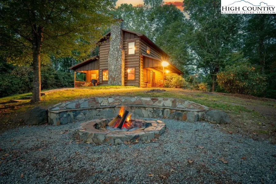 374/433 Nicole Lane, Newland, NC 28657 - Image #2