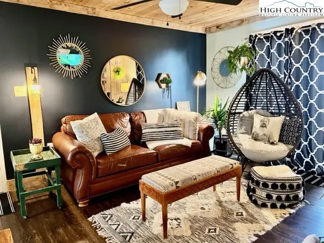 301 Pinnacle Inn Road #1304, Beech Mountain, NC 28604 - Image #2