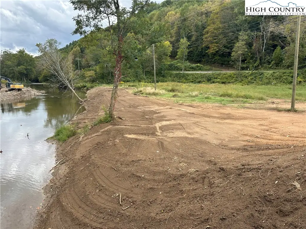 000 Highland River Parkway, Spruce Pine, NC 28777 - Image #1