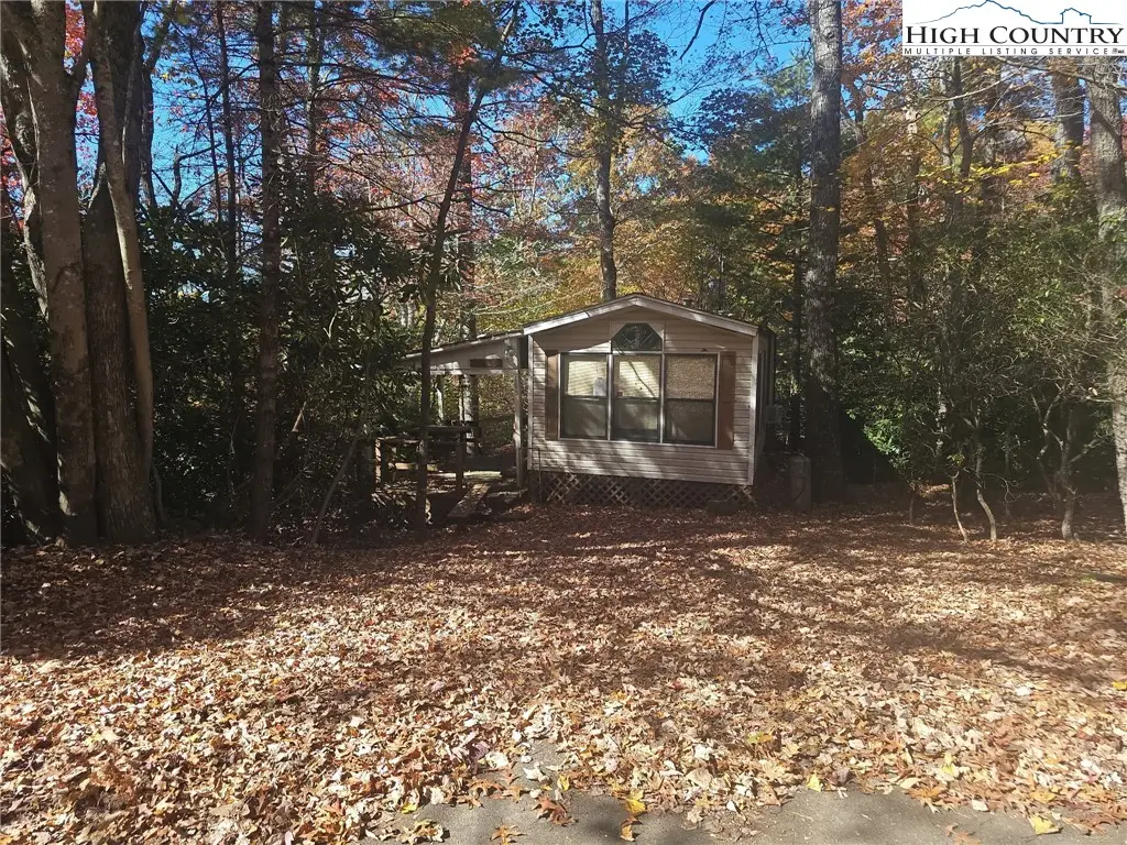 185 Elderberry Loop, Newland, NC 28657 - Image #1
