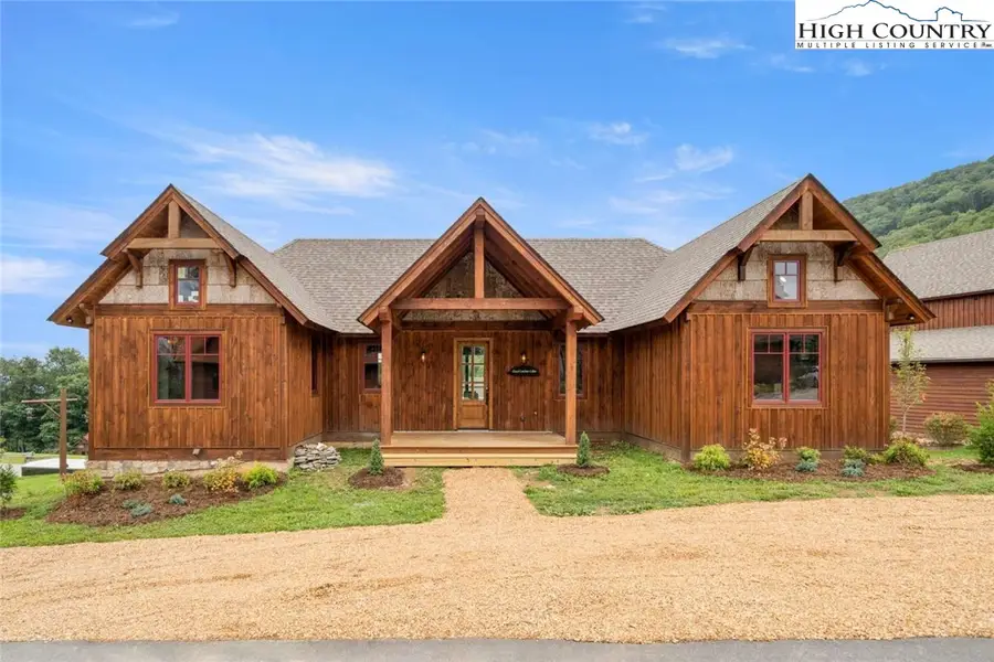 49 Long Crested Drive, Banner Elk, NC 28604 - Image #2