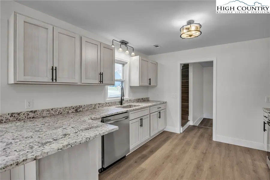 309 W Evergreen Street, West Jefferson, NC 28694 - Image #3