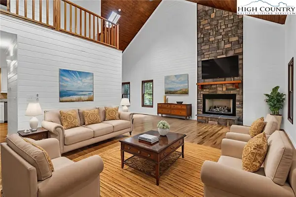 230 Woodbriar Drive, Sugar Grove, NC 28679