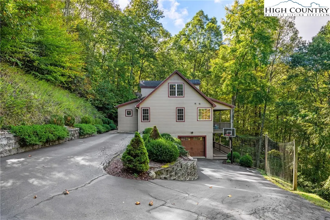 126 Moore Mountain Road, Vilas, NC 28692 - Image #1