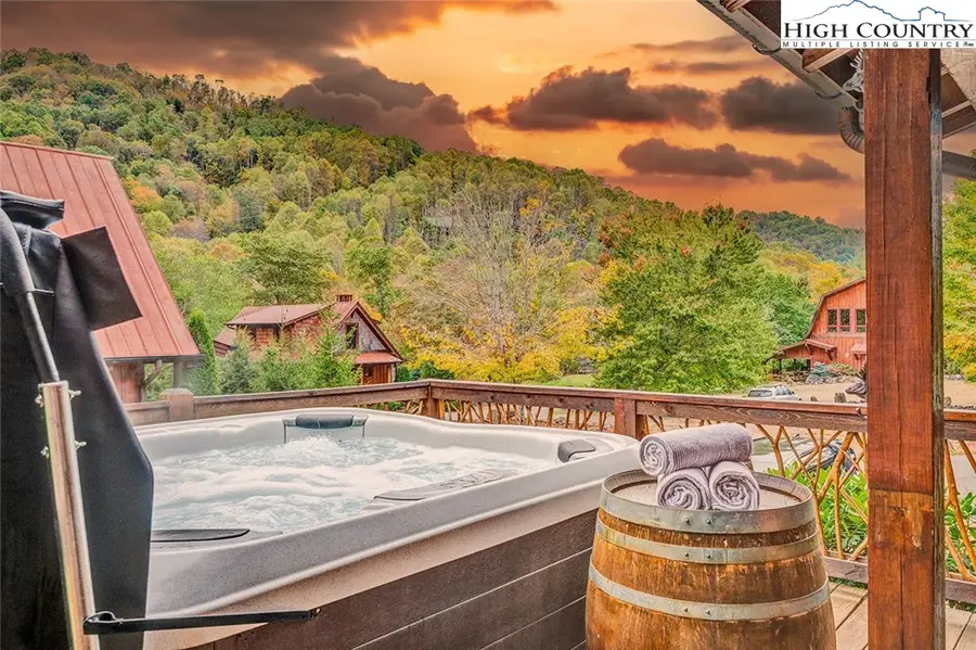 56 Eagle Cottage Lane, Banner Elk, NC 28604 - #2