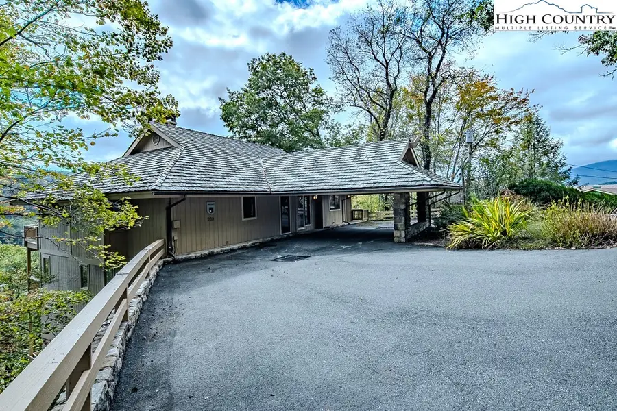 233 Balsam, Boone, NC 28607 - Image #2